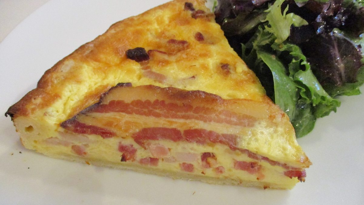 Quiche met ham, prei en kruiden