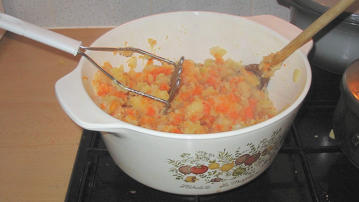 Vegan hutspot met plantaardige worst